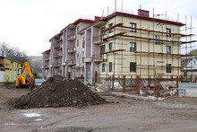 Նոր սոցիալական բնակարաններ Սպիտակում. շինարարական աշխատանքները խիստ վերահսկողության ներքո Նոր սոցիալական բնակարաններ Սպիտակում. շինարարական աշխատանքները խիստ վերահսկողության ներքո