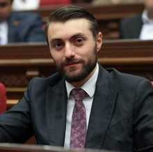 Արեն Միքայելի Մկրտչյանը նշանակվել է ՀՀ Լոռու մարզպետ Արեն Միքայելի Մկրտչյանը նշանակվել է ՀՀ Լոռու մարզպետ